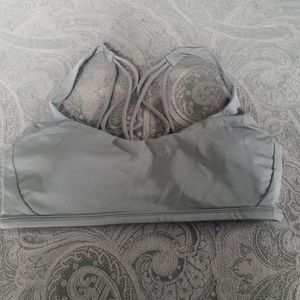 Lulu  Lemon sports bra